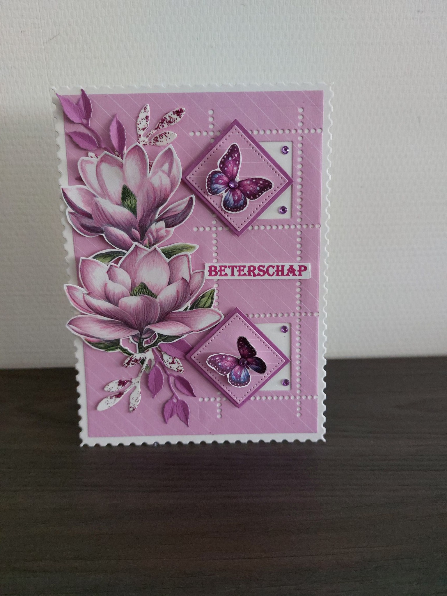 July 2026 Shape Clover Metal C – Candle Sachet Bewertung und Preis